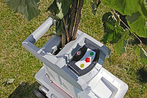 IKRA Elektro Gartenhäcksler Walzenhäcksler ILH 3000 A, starke 3.000W, inkl. Schere & Schutzbrille