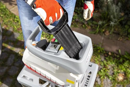 IKRA Elektro Gartenhäcksler ILWH 3000, leise robust wartungsarm, starke 3.000W, Aststärke bis 45mm, Blauer Engel